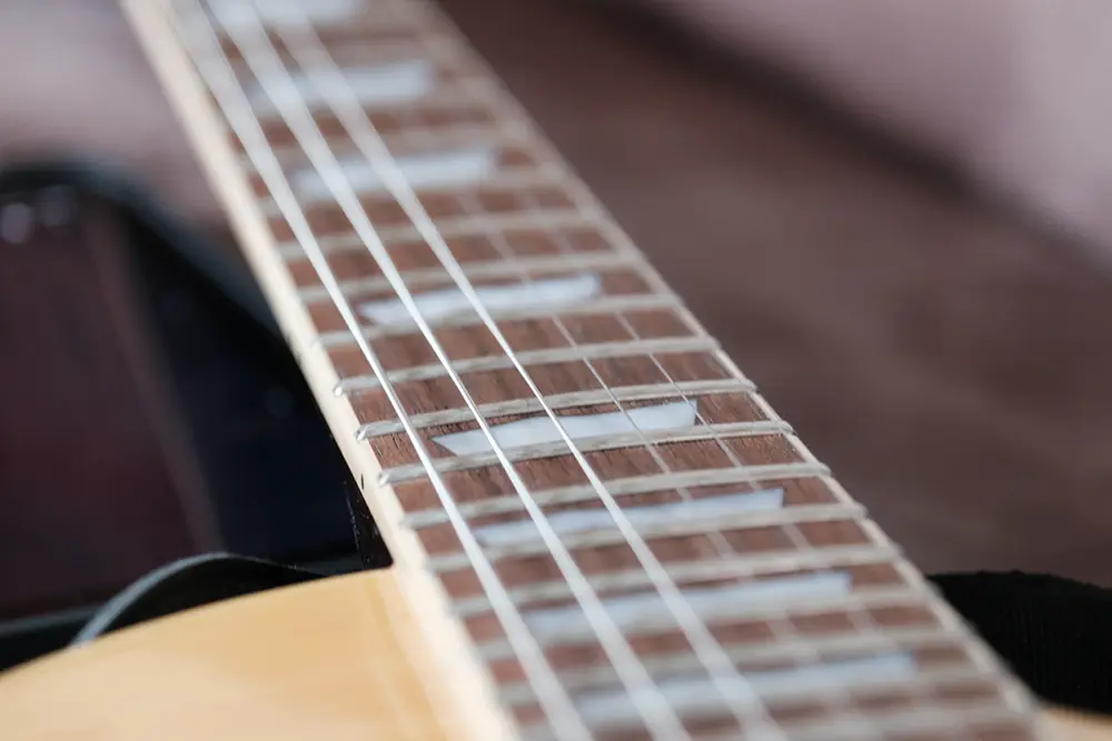 So lerne ich die Noten des Griffbrett auf der Gitarre